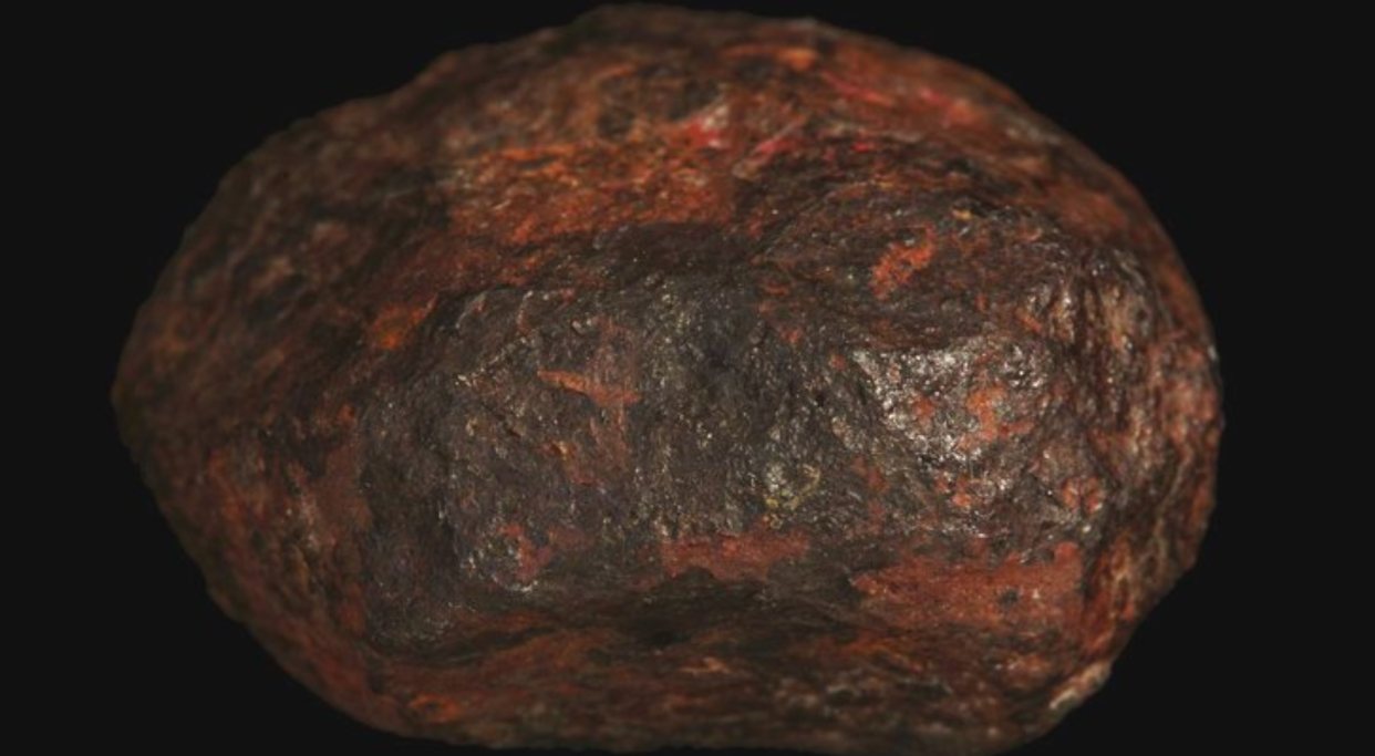 The Wedderburn meteorite (Museums CC) 