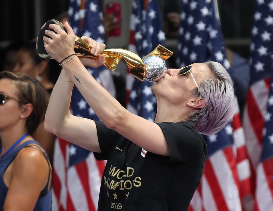 <h1 class="title">The U.S. Women's National Soccer Team Victory Parade and City Hall Ceremony</h1><cite class="credit">Bruce Bennett/Getty Images</cite>