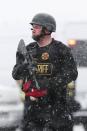 An El Paso County Sheriff secures an area near a Planned Parenthood center after reports of an active shooter in Colorado Springs, November 27, 2015. REUTERS/Isaiah J. Downing