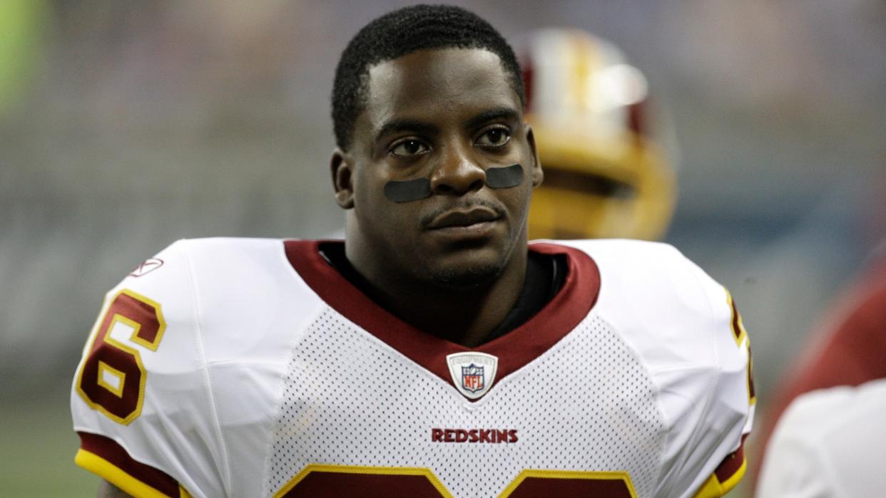 Mandatory Credit: Photo by Paul Sancya/AP/Shutterstock (6009677c)Clinton Portis Washington Redskins running back Clinton Portis is shown against the Detroit Lions in the first quarter of an NFL football game in DetroitRedskins Lions Football, Detroit, USA.