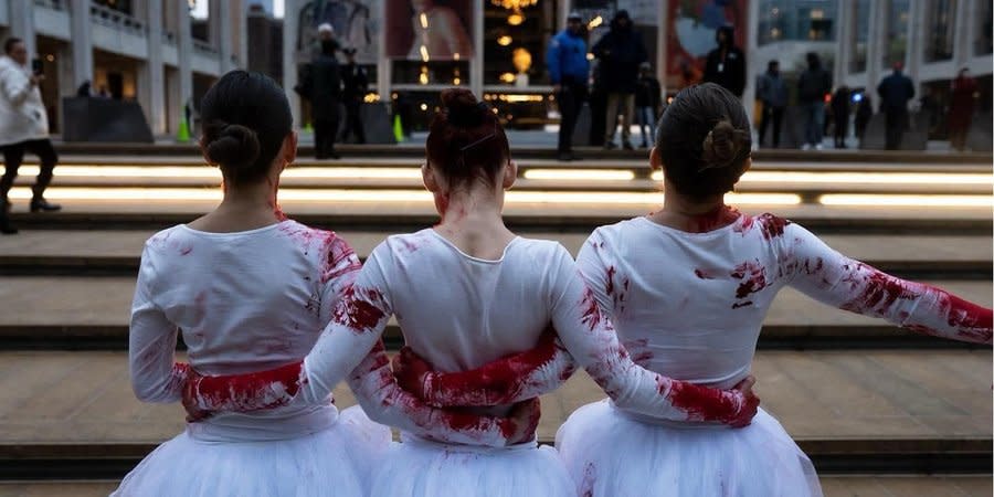 Ukrainian protests near the David H. Koch Theater