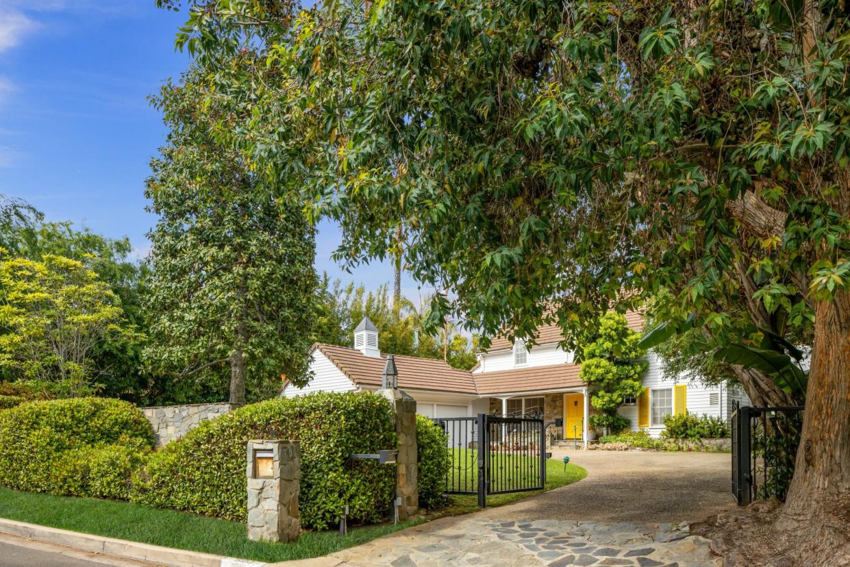 Betty White's Brentwood home for sale
