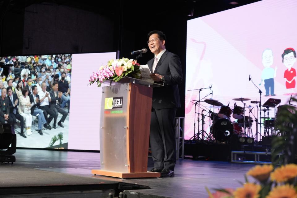 總統府秘書長林佳龍代表蔡總統出席紀念音樂會。圖/八卦寮文教基金會提供