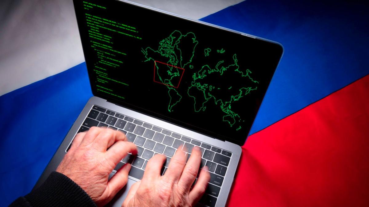 США пресекают российскую хакерскую кампанию, которая проникла в домашние маршрутизаторы и малый бизнес: Министерство юстиции