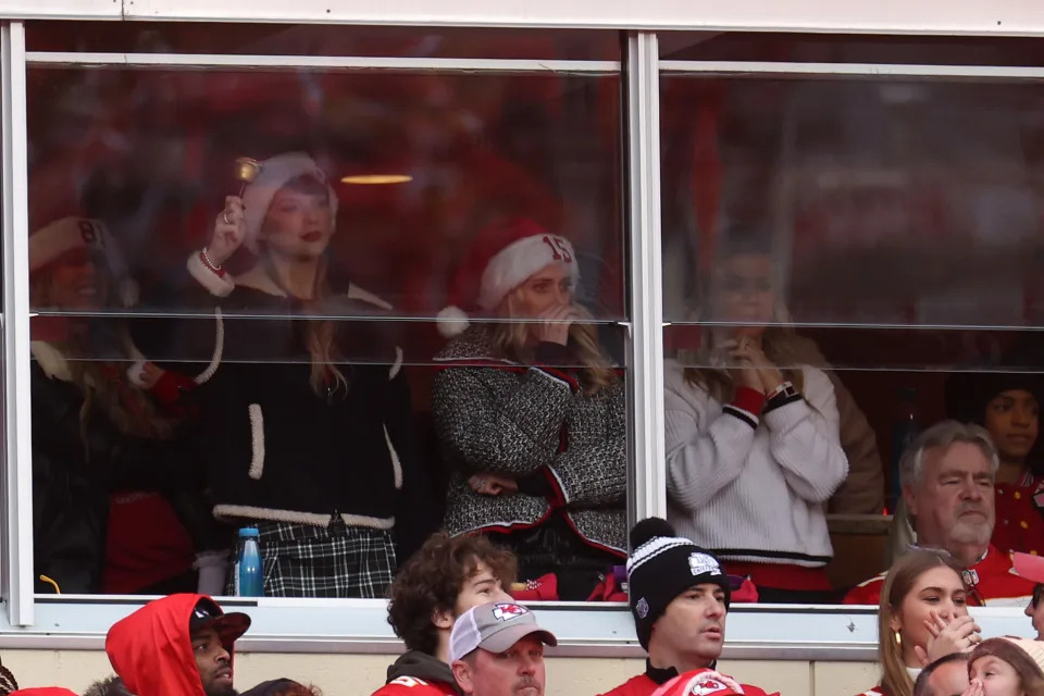 KANSAS CITY, MISSOURI - DECEMBER 25: Taylor Swift and Brittany Mahomes look on during a game between the Las Vegas Raiders and the Kansas City Chiefs at GEHA Field at Arrowhead Stadium on December 25, 2023 in Kansas City, Missouri. (Photo by Jamie Squire/Getty Images)