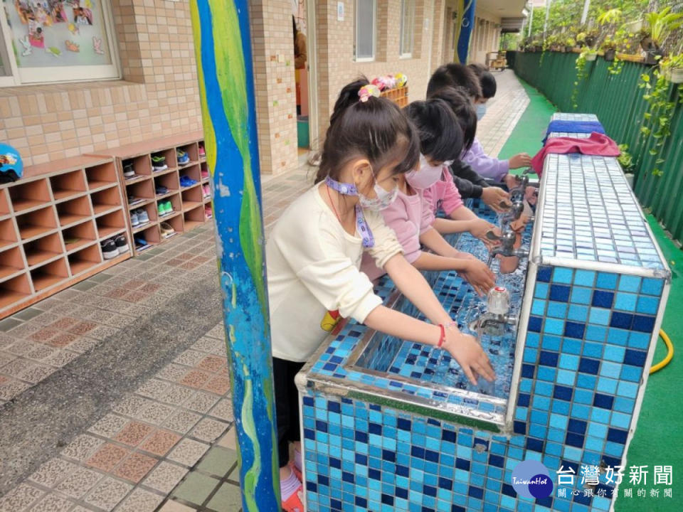 桃園市進入腸病毒流行期，衛生局籲幼托相關單位落實停課通報及環境清消。