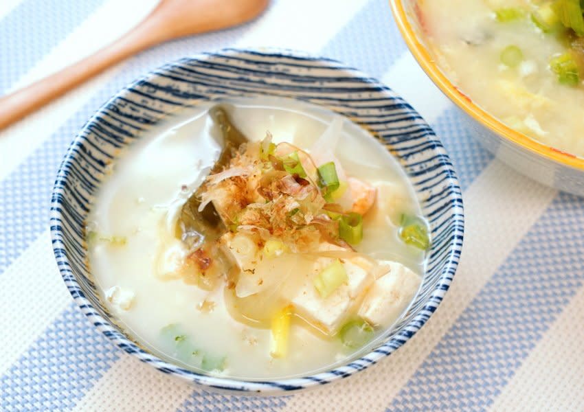 食譜｜鮭魚味噌湯