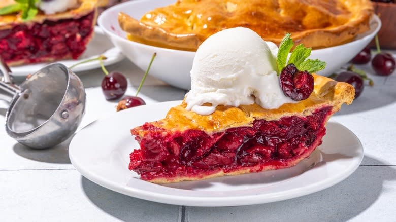 Cherry pie and ice cream