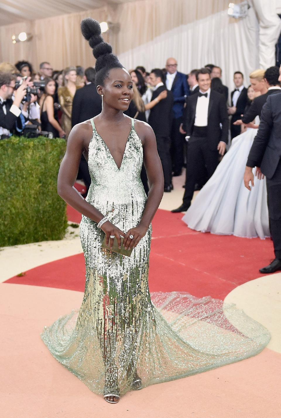 <h1 class="title">Lupita Nyongo in Calvin Klein, 2016</h1><cite class="credit">Photo: Getty Images</cite>