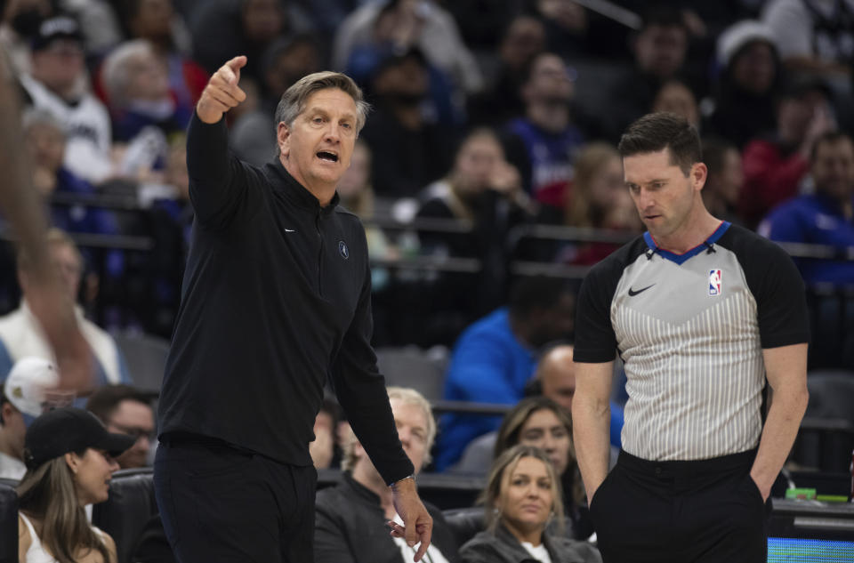 Minnesota Timberwolves coach Chris Finch argues a call with referee Ben Taylor during the second half of the team's NBA basketball game against the Sacramento Kings in Sacramento, Calif., Saturday, Dec. 23, 2023. The Timberwolves won 110-98. (AP Photo/José Luis Villegas)