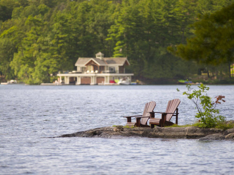  In Ontario’s luxury Muskoka cottage country, price have fallen five per cent from last year as buyers remain cautious.