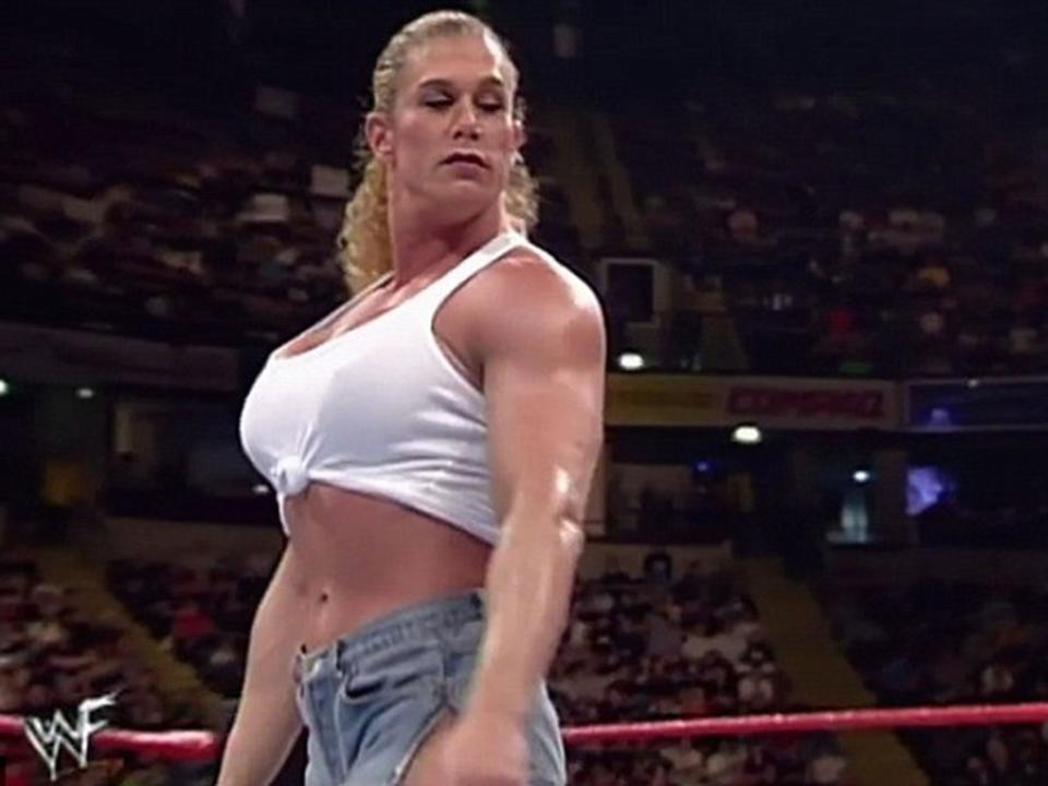 Bass made her WWE debut in 1999 as a bodyguard for wrestling star Sable (WWE)