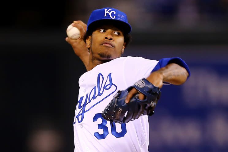 Family, fans mourn for Dominican pitcher Yordano Ventura