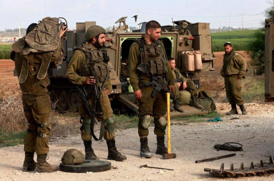 以色列軍隊在加沙附近的一個秘密地點