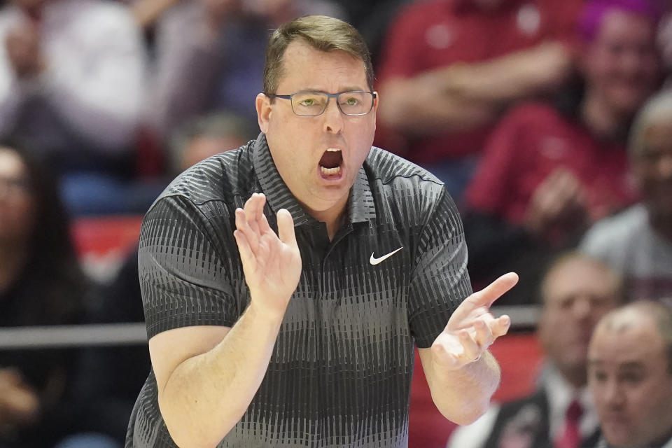 Stanford head coach Jerod Haase shouts to his team during the second half of an NCAA college basketball game against Utah, Thursday, Feb. 2, 2023, in Salt Lake City. (AP Photo/Rick Bowmer)