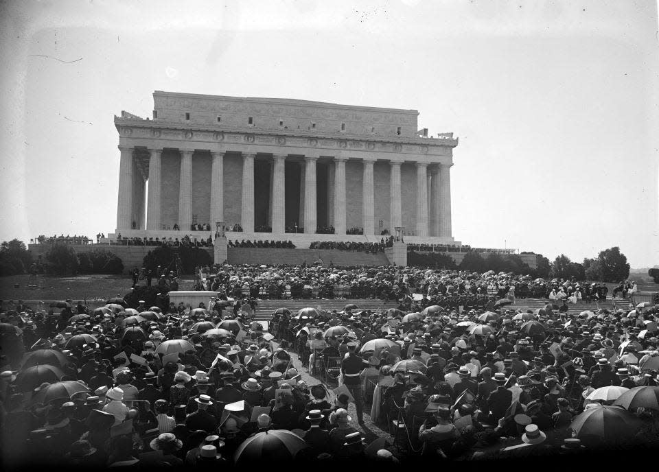 A massive crowd stretches in front of the Lincoln Memorial on May 30, 1922, the day of its dedication in Washington, D.C. President Warren G. Harding and former President William H. Taft, both from Ohio, spoke at the ceremony.