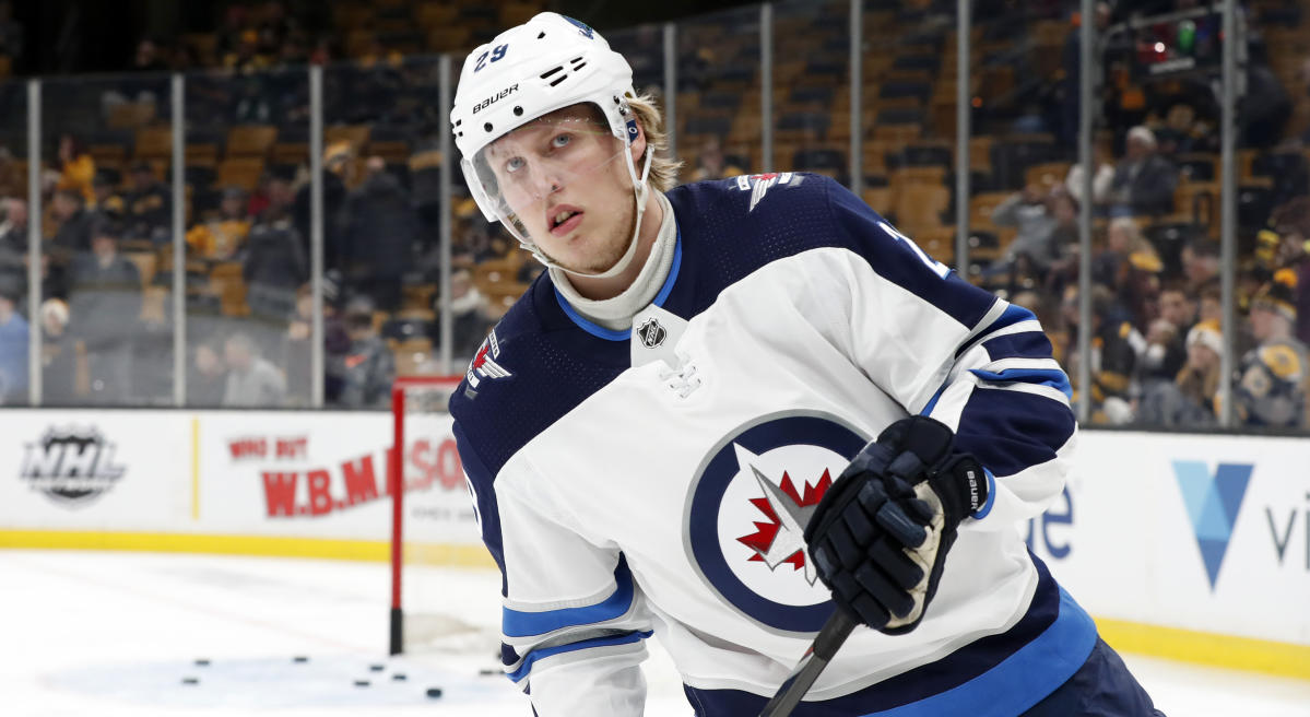 NHL's 7 unsigned RFAs: Latest rumours, reports