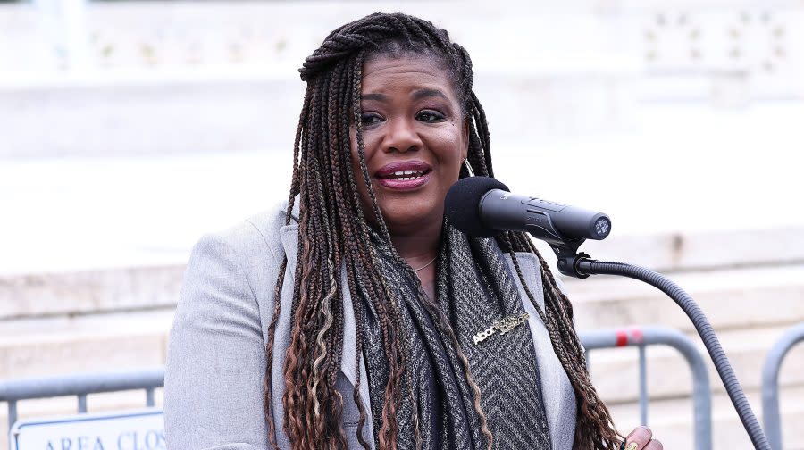 WASHINGTON, DC – JUNE 22: Rep. Cori Bush (D-MO) speaks at the “Just Majority” Supreme Court press conference on June 22, 2023 in Washington, DC. (Photo by Paul Morigi/Getty Images for Just Majority)