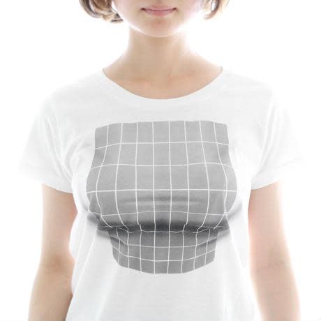 <i>The grey square pattern manipulates the brain into thinking the breast area is bigger than it really is [Photo: ekoD Works]</i>