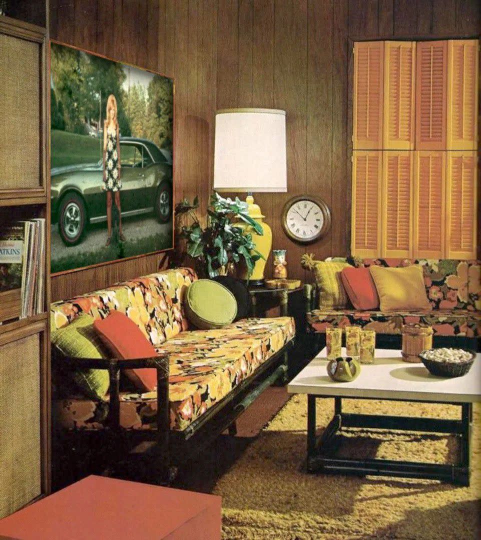 living room in the 1970s with green and orange motif