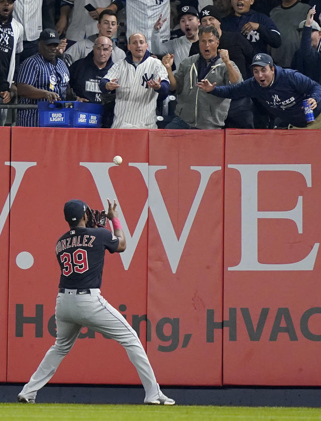 Josh Donaldson home run gaffe leads to out for Yankees in ALDS Game 1