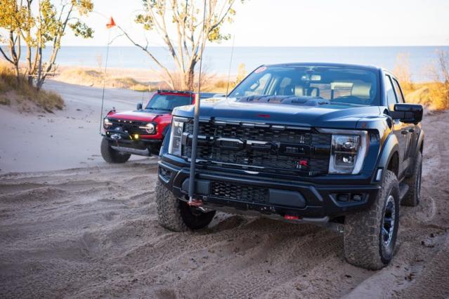 Ford's Raptor R requires plenty of dead dinosaurs: New F-150 is