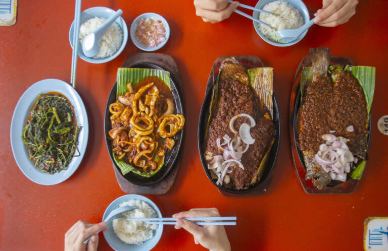 11 Seafood Places - B.B.Q Seafood overall