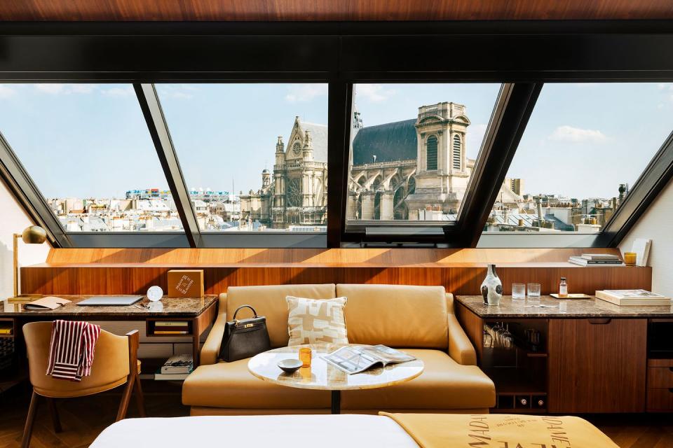 most beautiful hotels in paris