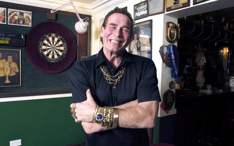 BOBBY GEORGE AT HOME WITH PARTNER MARIE IN COLCHESTER ESSEX. GEORGE HALL. DARTS PLAYER BOBBY GEORGE AT HOME IN COLCHESTER ESSEX - SCOPE FEATURES