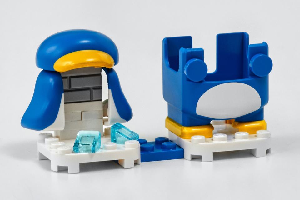 Penguin Mario Power-Up Pack