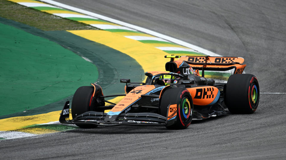 Norris險勝Verstappen奪巴西GP衝刺賽竿位