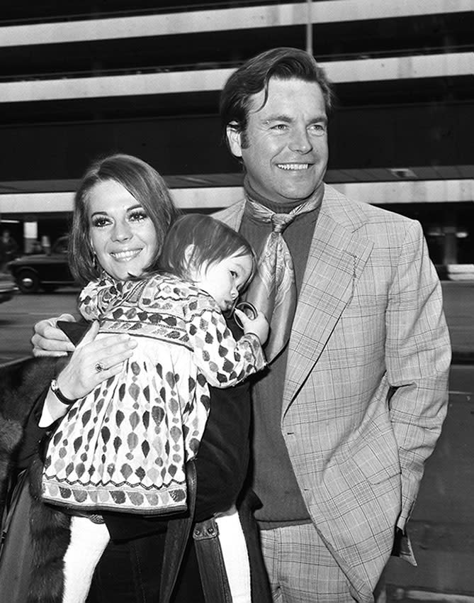Natalie Wood y Robert Wagner con su hija Natasha