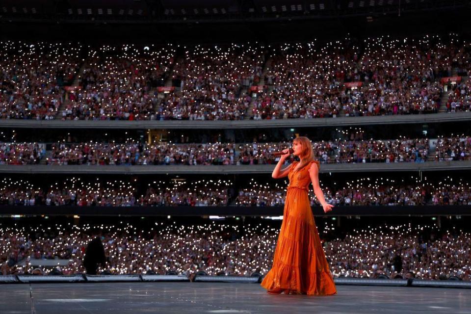 Taylor Swift in concert