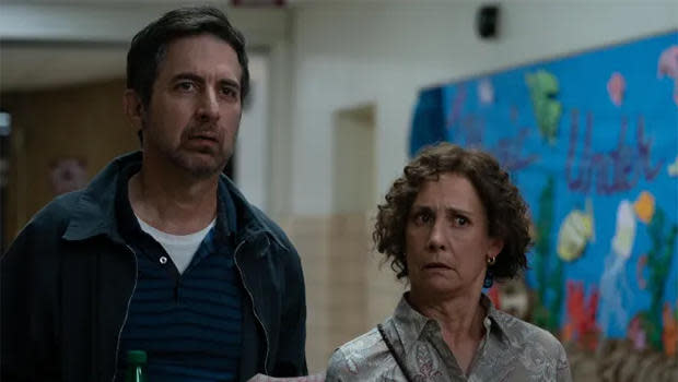 Ray Romano and Laurie Metcalf in 