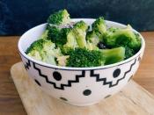 <p>Loaded with antioxidants, broccoli is a true powerhouse food. And if you think you hate broccoli, <a href="https://www.delish.com/cooking/nutrition/g241/broccoli-recipes/" rel="nofollow noopener" target="_blank" data-ylk="slk:these recipes;elm:context_link;itc:0;sec:content-canvas" class="link ">these recipes</a> will change your mind. </p>