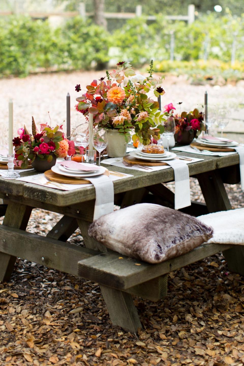 22 Seasonal Ideas You'll Want to Copy for Your Fall Bridal Shower