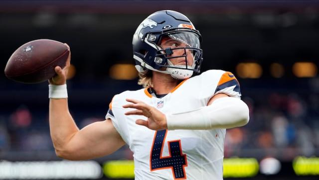 How did Zach Wilson and his fellow quarterbacks look in Denver Broncos' second preseason game? - Yahoo Sports