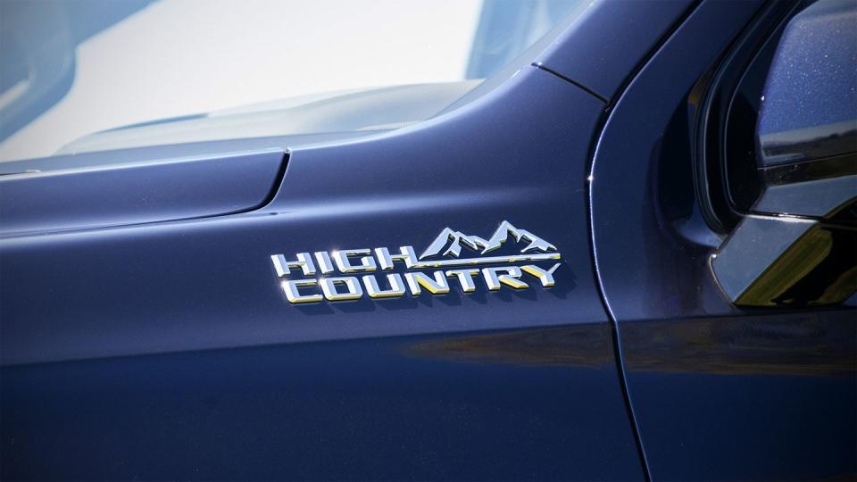 2024 chevrolet suburban high country