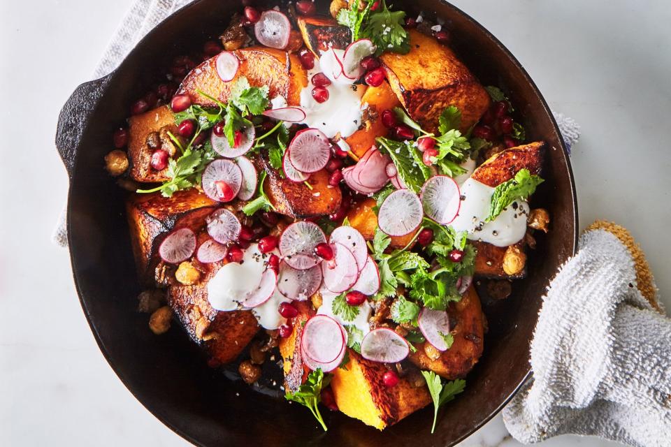 <h1 class="title">One-Skillet Roasted Butternut Squash with Spiced Chickpeas</h1><cite class="credit">Photo by Alex Lau</cite>