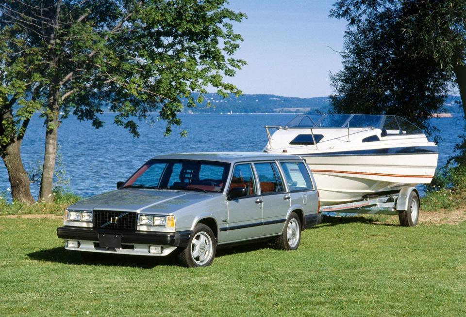 Volvo 740 Turbo Wagon (1984–1992)