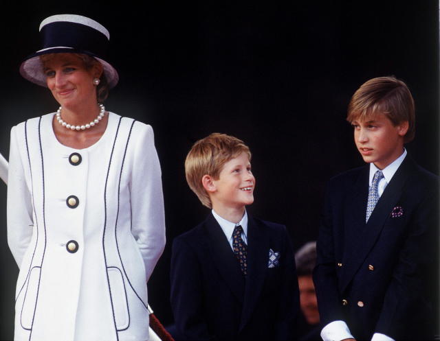 LONDON, UNITED KINGDOM - AUGUST 19:  Princess Diana With Prince Harry & Prince William At A Parade To Commemorate The 50th Anniversary Of Vj Day Designer Of Diana&#39;s Suit - Tomasz Starzewski (please Check - People Magazine, 04/12/1999)  (Photo by Tim Graham Photo Library via Getty Images)