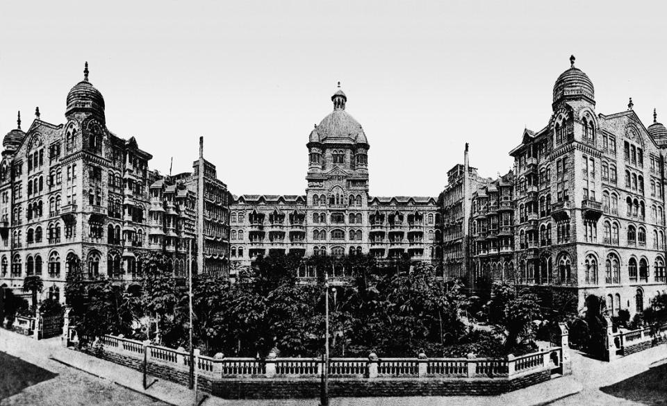 The Taj Mahal Palace, Mumbai opened with 30 private suites-cum- apartments, 350 double and single rooms, electric lights, fans, bells and clocks and 4 electric passenger lifts - true luxury at the turn of the 20th century