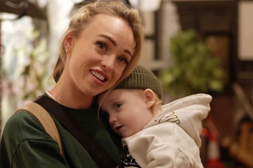 In an attempt to fix the situation, Jorgie attempted to take her young son Forest to work on set