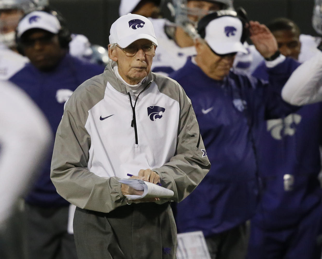 Kansas State head coach Bill Snyder in the second half of an NCAA college football game against Oklahoma State in Stillwater, Okla., Saturday, Nov. 18, 2017. Kansas State won 45-40. (AP Photo/Sue Ogrocki)