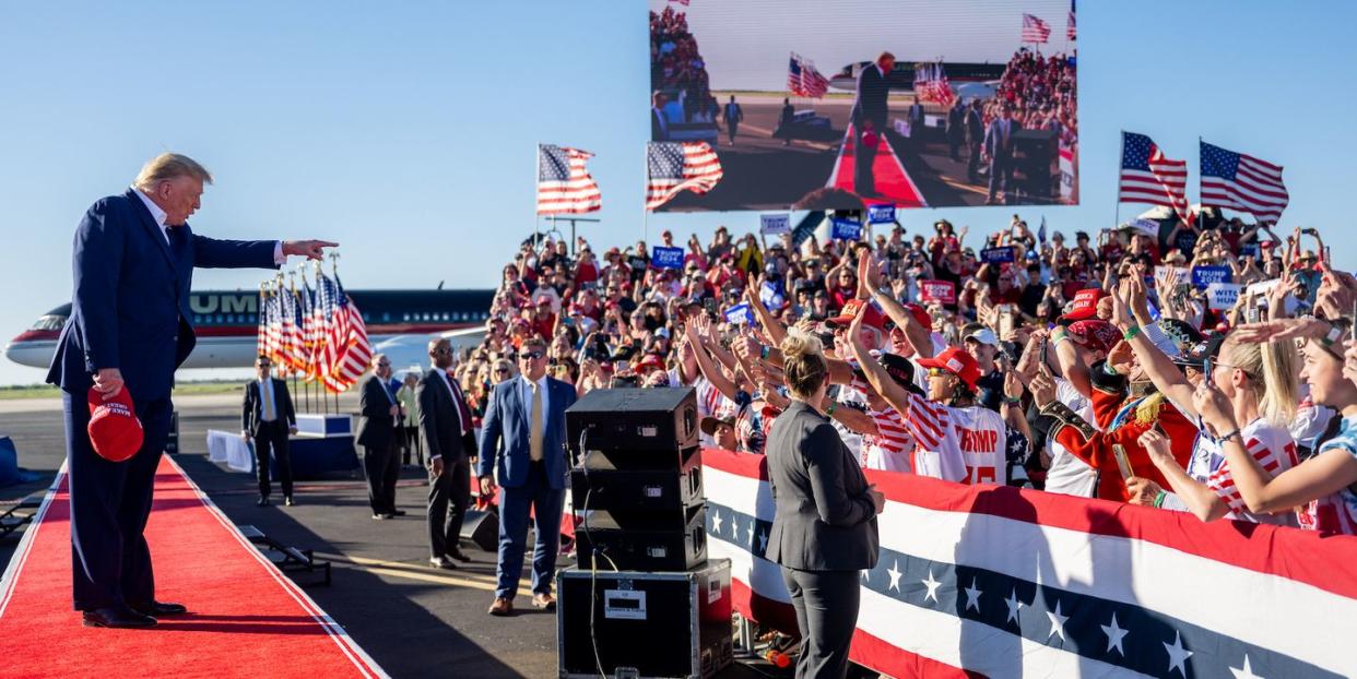 waco, texas march 25 former us president donald trump arrives during a rally at the waco regional airport on march 25, 2023 in waco, texas former us president donald trump attended and spoke at his first rally since announcing his 2024 presidential campaign today in waco also marks the 30 year anniversary of the weeks deadly standoff involving branch davidians and federal law enforcement 82 davidians were killed, and four agents left dead photo by brandon bellgetty images