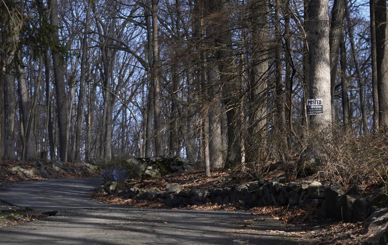 A No Trespassing sign along the driveway leading to 54 Rosetown Road in Tomkins Cove. March 21, 2024.