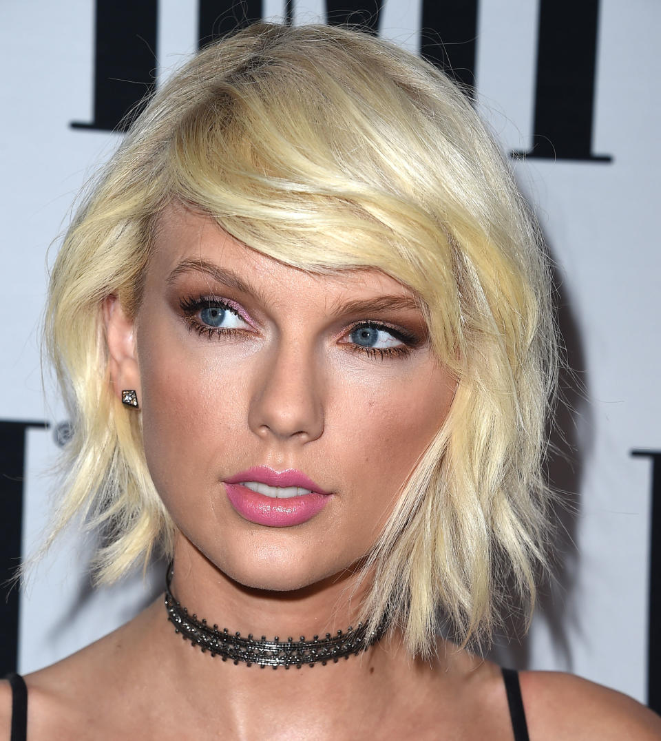 best celebrity bobs taylor swift