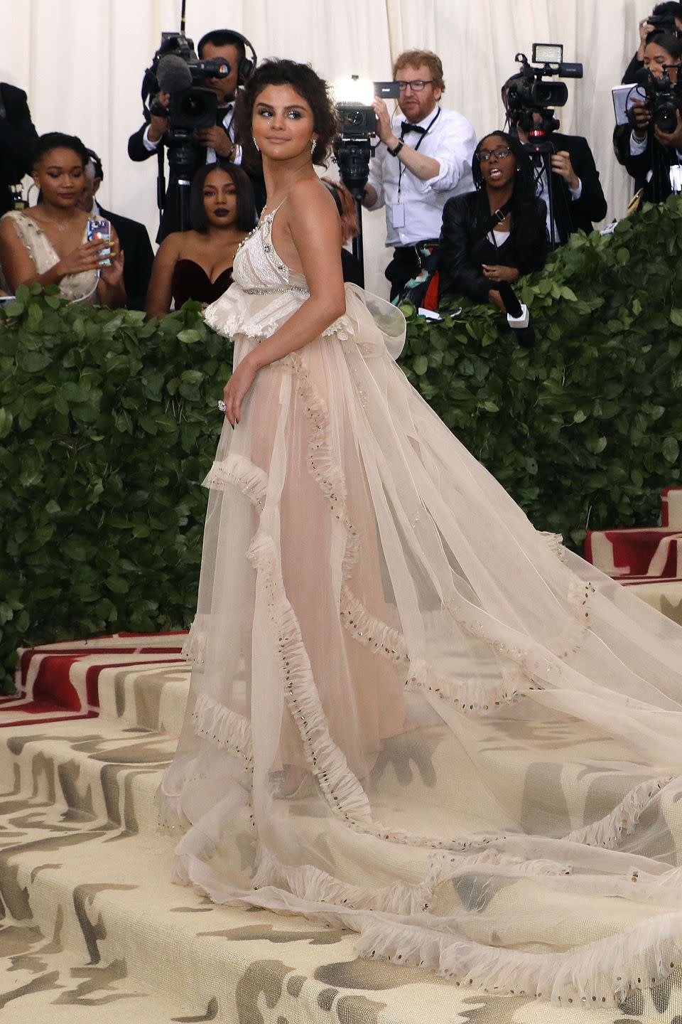 selena gomez at the 2018 met gala