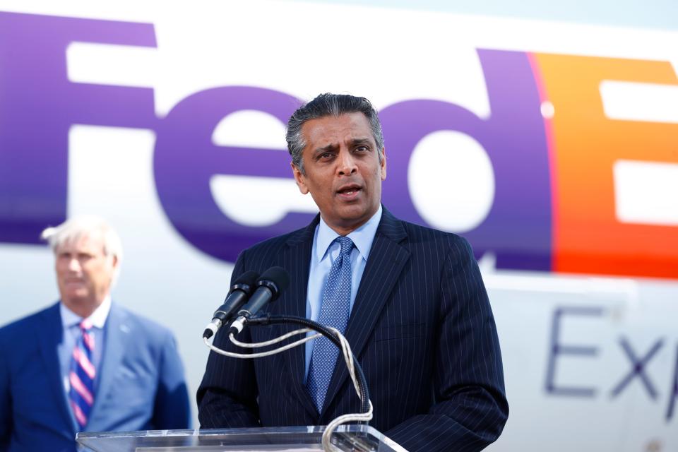 FedEx CEO Raj Subramaniam, pictured in 2019, said the Memphis-based logistics giant is not expecting a "deep, prolonged recession."