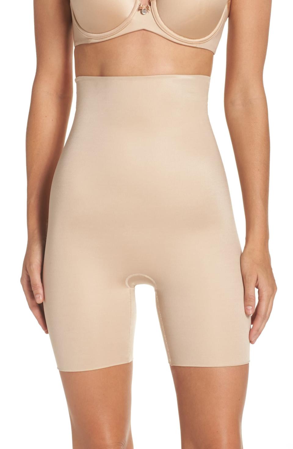 Spanx Power Conceal-Her High Waist Mid-Thigh Shaping Shorts